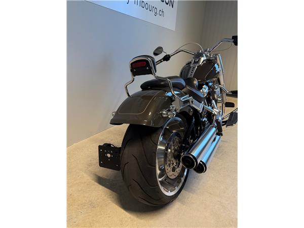 2018 HARLEY-DAVIDSON Softail FLFBS Fat Boy 114 ABS