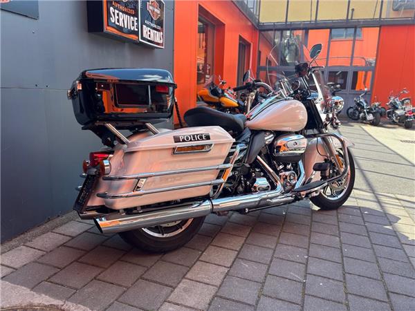 2017 Harley-Davidson Road King Police FLHP Tourer