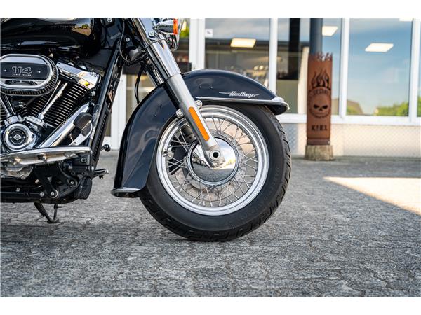 Harley-Davidson Kiel Softail Heritage FLHCS 114 CUI -NEUWERTIG -
