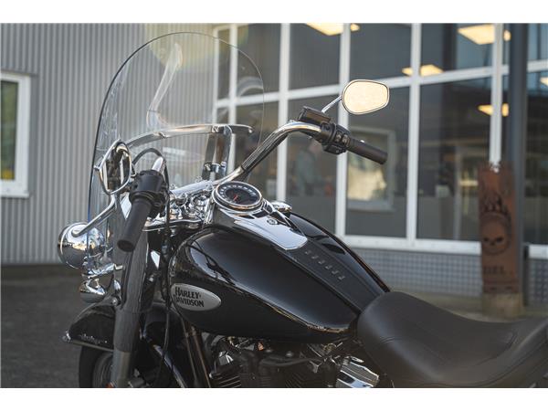 Harley-Davidson Kiel Softail Heritage FLHCS 114 CUI -NEUWERTIG -