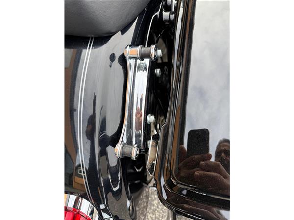 Harley-Davidson Touring FLHRC - Road King 