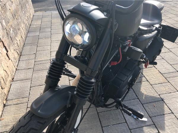 2013 Harley-Davidson Sportster XL 883 N Iron Cruiser