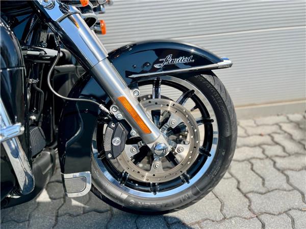 2018 Harley-Davidson FLHTK Electra Glide Ultra Limited