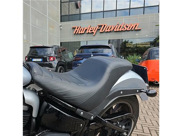 Harley-Davidson Softail LOW RIDER S 114