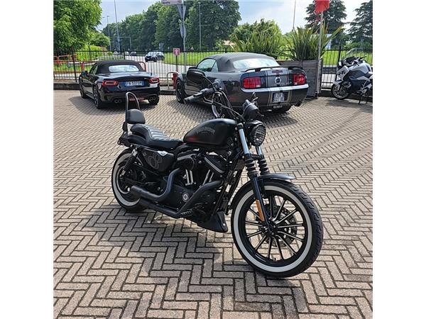 Harley-Davidson Sportster  883 IRON