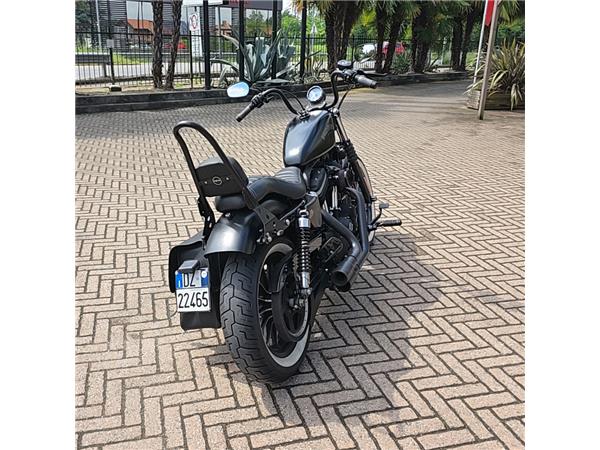 Harley-Davidson Sportster  883 IRON