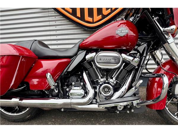 2022 HARLEY-DAVIDSON STREET GLIDE