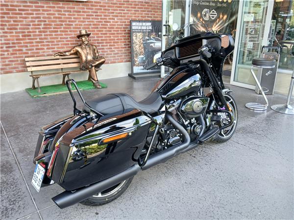 2024 HARLEY-DAVIDSON STREET GLIDE
