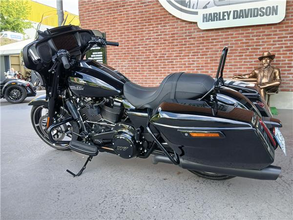 2024 HARLEY-DAVIDSON STREET GLIDE