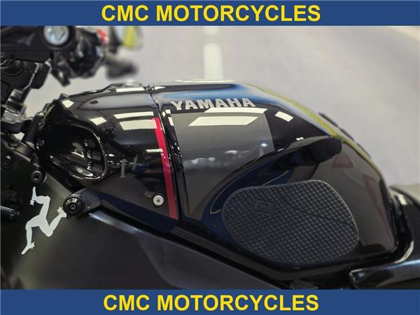 Yamaha XSR900 XSR900