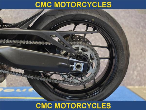  Yamaha XSR900 XSR900