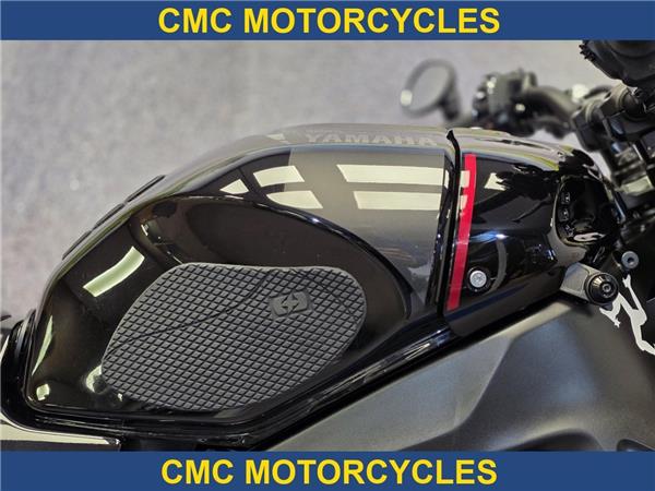  Yamaha XSR900 XSR900