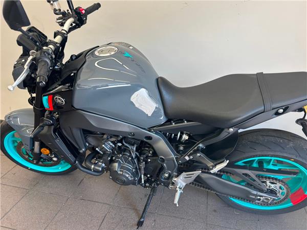 2022 YAMAHA MT-09