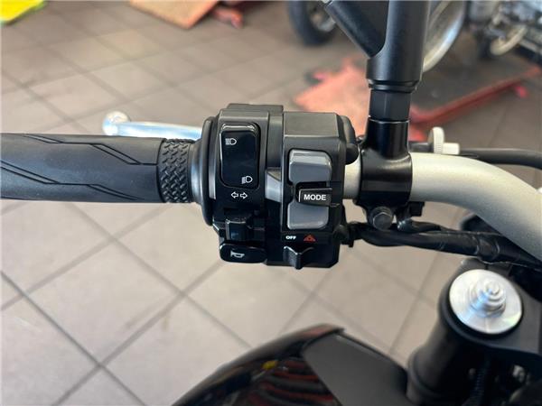 2022 YAMAHA MT-09