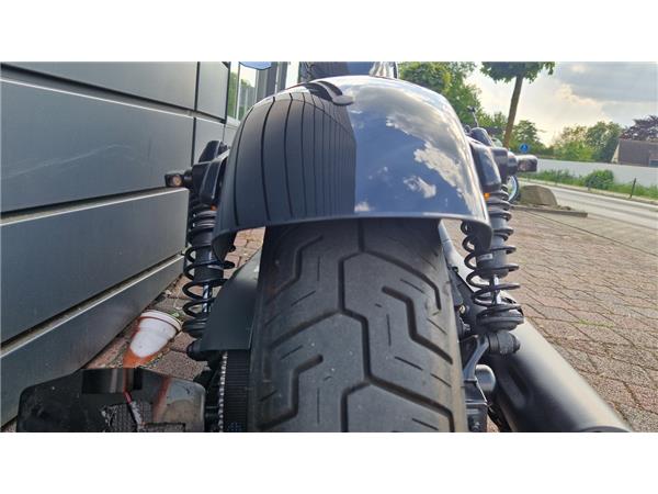 RH975 NIGHTSTER Custombike J&H Klappenauspuff
