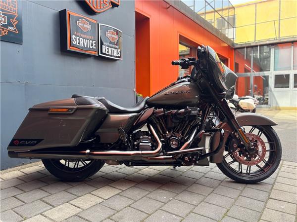 2021 Harley-Davidson CVO Street Glide FLHXSE
