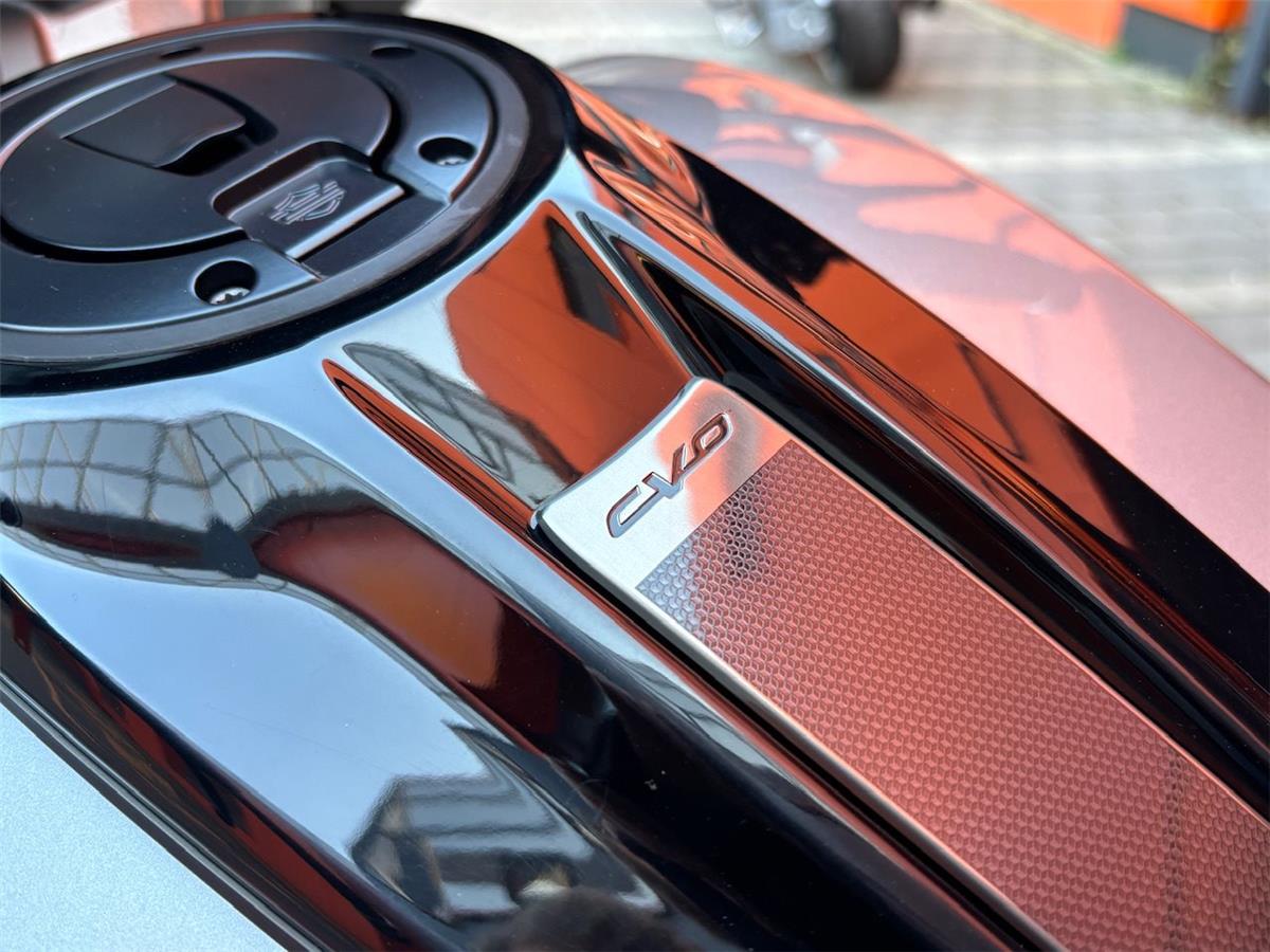 2024 Harley-Davidson CVO Street Glide FLHXSE