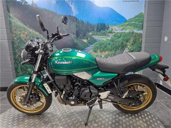 2023 Kawasaki Z650 RS