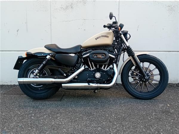 Harley-Davidson Sportster XL 883 IRON 