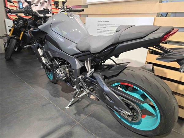 2023 Yamaha MT-10 MTN1000 Grey