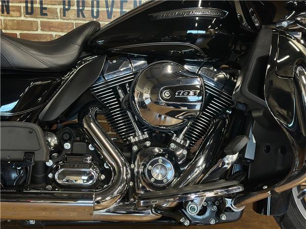 2016 HARLEY-DAVIDSON ROAD GLIDE