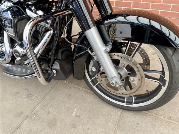 2017 HARLEY-DAVIDSON TOURING FLHXS STREET GLIDE SPECIAL