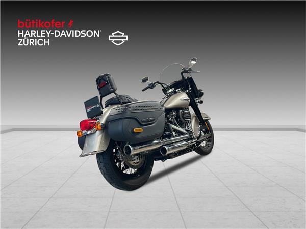 2018 HARLEY-DAVIDSON Softail FLHCS Heritage Classic 114 ABS