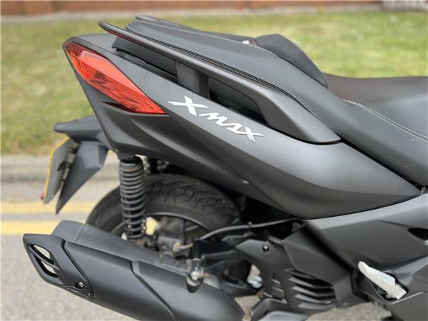 Yamaha X-MAX 125