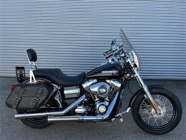 2011 Harley-Davidson Dyna Super Glide Custom FXDC Cruiser