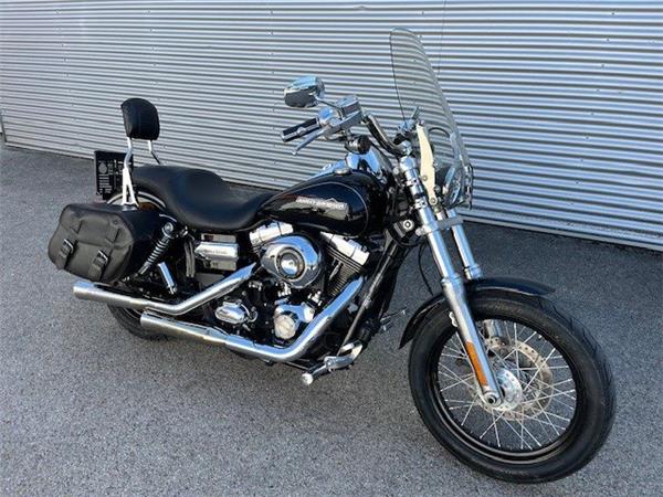 2011 Harley-Davidson Dyna Super Glide Custom FXDC Cruiser