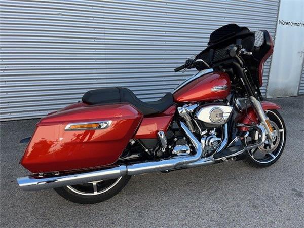 2024 Harley-Davidson Street Glide FLHX