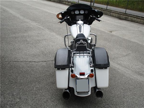 2017 Street Glide Special 107