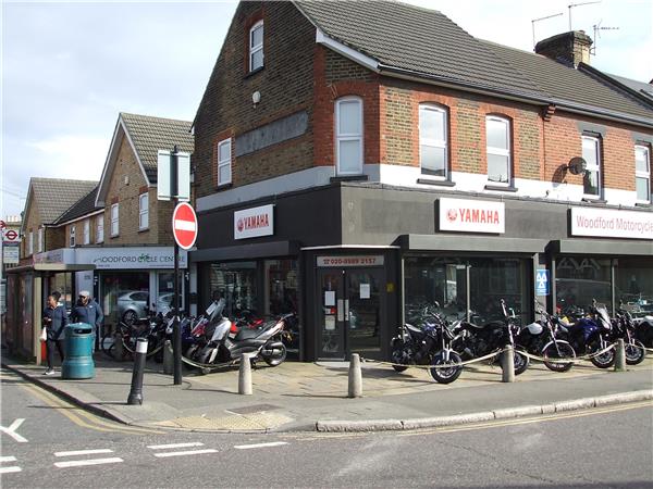 Yamaha Tricity 300, Only 210 miles from new !!