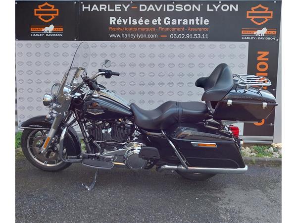 2017 HARLEY-DAVIDSON ROAD KING