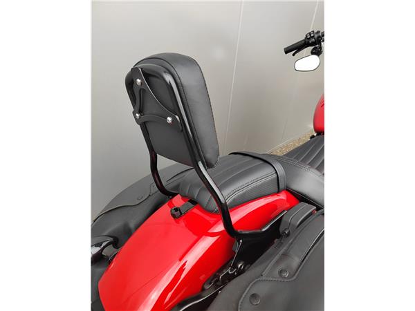 2023 Street Bob 114