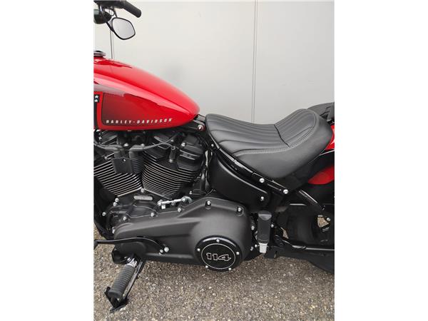 2023 Street Bob 114