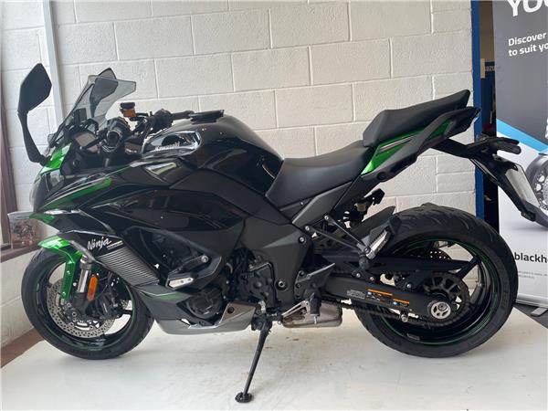 2023 Kawasaki Ninja 1000SX