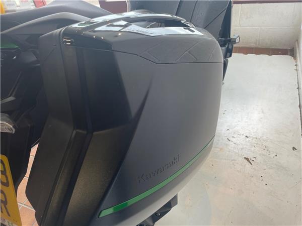2023 Kawasaki Ninja 1000SX