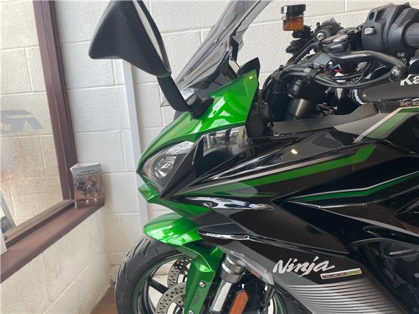 2023 Kawasaki Ninja 1000SX