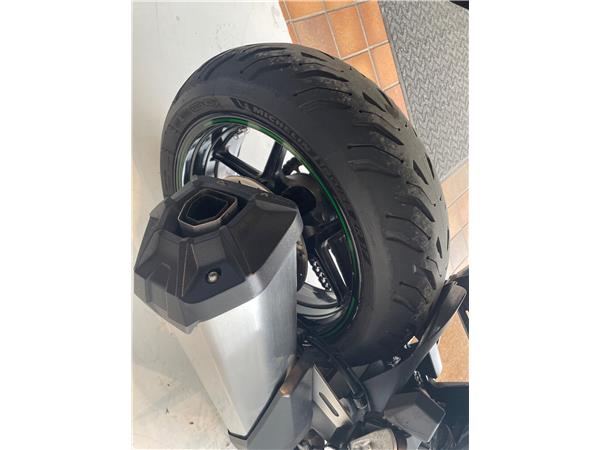 2023 Kawasaki Ninja 1000SX