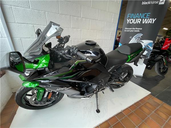 2023 Kawasaki Ninja 1000SX