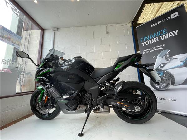 2023 Kawasaki Ninja 1000SX