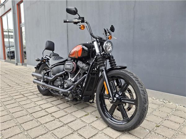 FXBBS Street Bob 114 mit Jekill&Hyde Auspuff