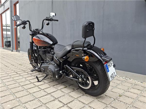 FXBBS Street Bob 114 mit Jekill&Hyde Auspuff
