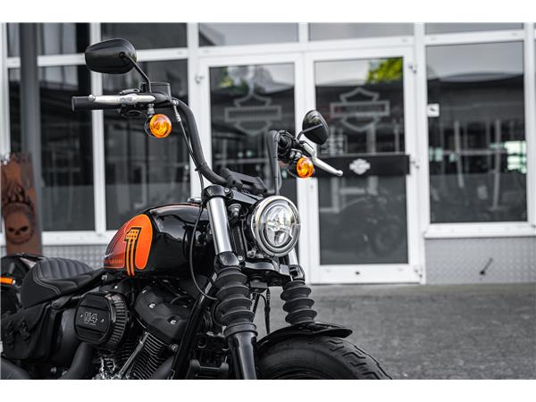 Harley-Davidson Kiel FXBBS STREET BOB 114 SOFTAIL - KESSTECH KOMPLETT