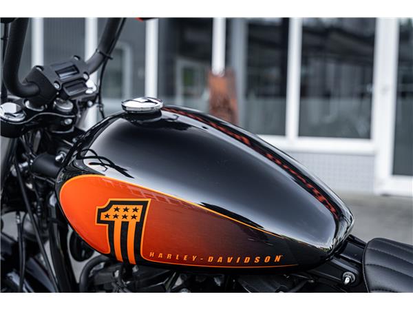 Harley-Davidson Kiel FXBBS STREET BOB 114 SOFTAIL - KESSTECH KOMPLETT