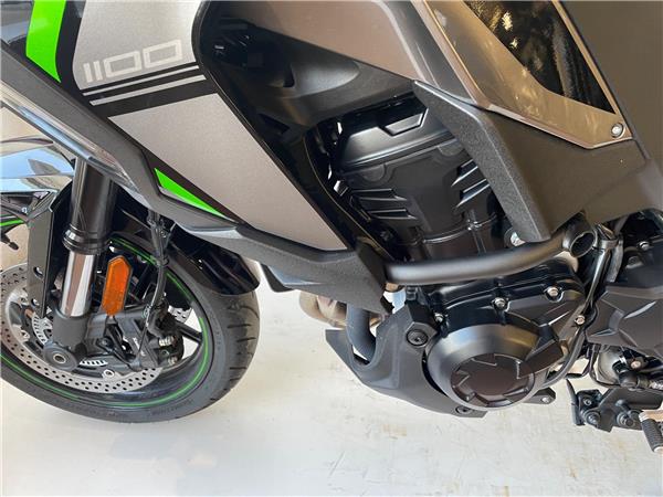 2025 Kawasaki Versys 1100