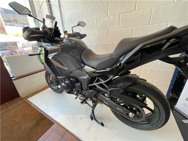 2025 Kawasaki Versys 1100