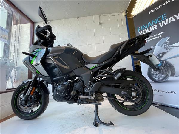 2025 Kawasaki Versys 1100