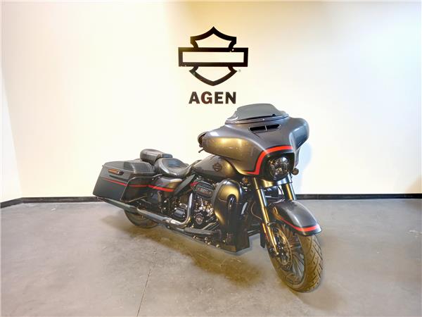2018 HARLEY-DAVIDSON STREET GLIDE